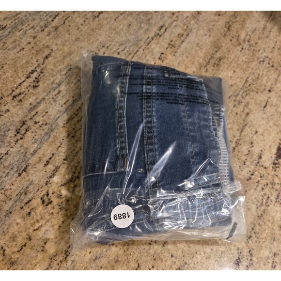 LL Bean Women's Double L Comfort Waist Size 32x28 Reg Jeans Blue Denim Hi-Rise - Picture 13 of 13